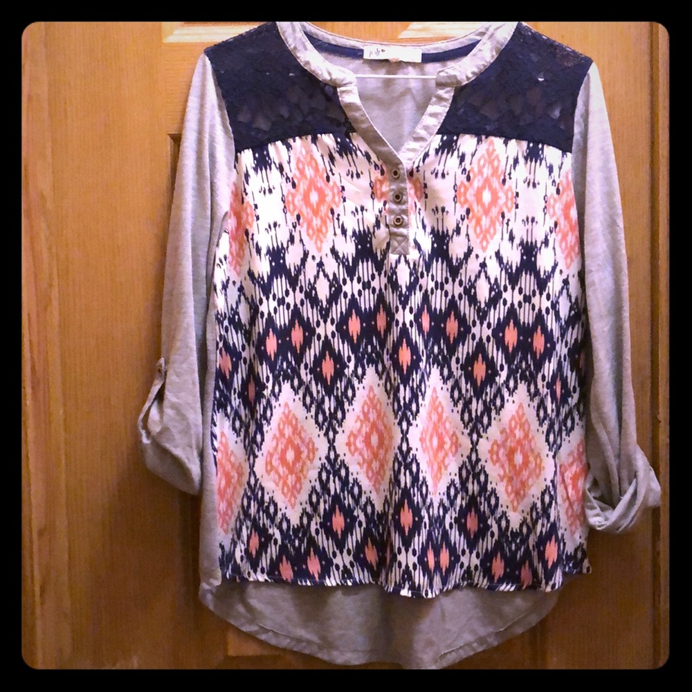 Silk graphic laced shoulders shirt
